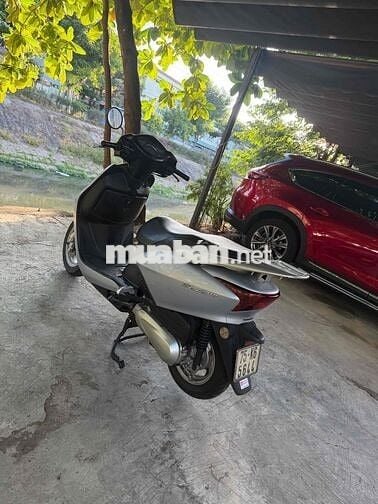 Honda SCR FI Bạc Đã sử dụng