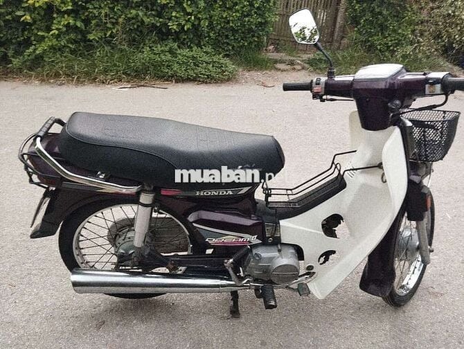 Honda Dream Thái Trắng Tím