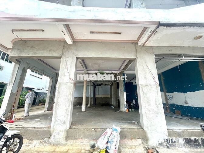 CHO THUÊ NHÀ MẶT BẰNG 2 TẦNG LÔ GÓC GẦN BIỂN NGAY TTTP