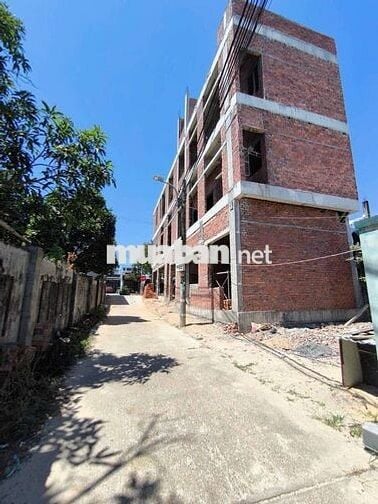 HÀNG HIẾM KIỆT ĐẸP LƯU QUANG VŨ