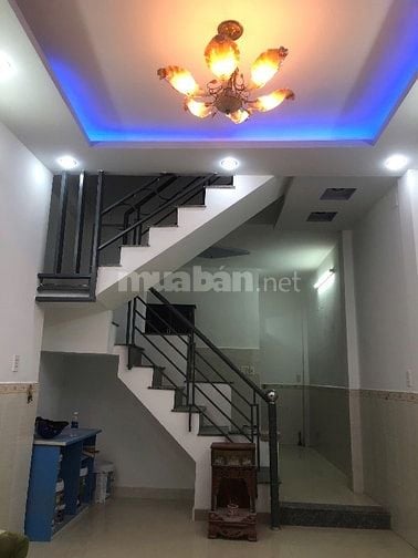 Bán nhà 1 trệt 2 lầu 4PN 3WC hẻm Huỳnh Văn Chính - Giá 4.5 tỷ TL