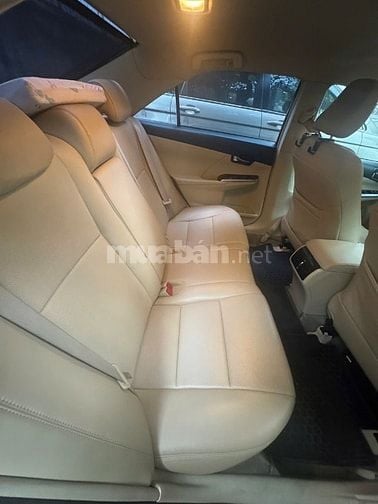 Toyota Camry 2.5, đời 2015, màu đen
