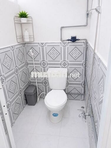 Phòng cho thuê full nội thất giá rẻ cửa sổ trời bancol chung thoáng