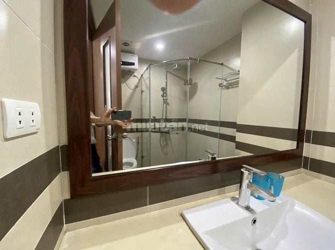 Cho thuê căn hộ 1N1K rộng full đồ tại 52 trúc lạc giá chỉ 7tr/ tháng