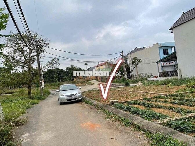 Lô góc 60m đường thông tại Bình Yên chỉ loanh quanh 2 tỷ tí