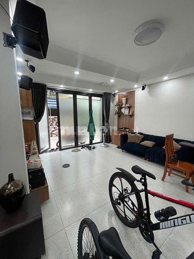💥💥💥 PHÚ NHUẬN: HOÀNG VĂN THỤ - HXH - BTCT 5 TẦNG - 84 M2. 👉 CHỈ 14