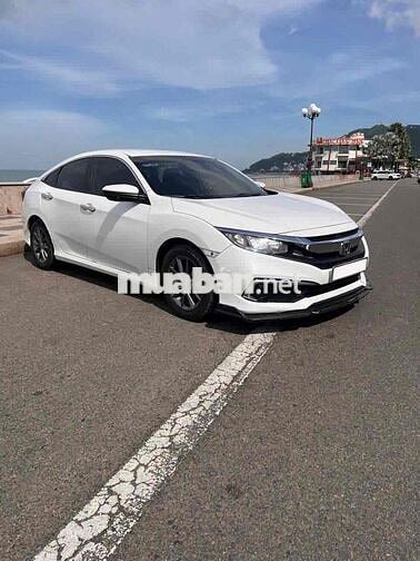Honda Civic 2019 E màu Trắng