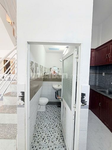 BÁN NHÀ GẦN HÓC MÔN Ô TÔ TỚI TẬN HẺM - GIÁ CHỐT 420 TRIỆU