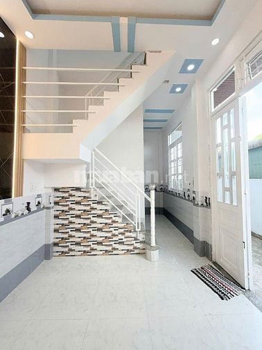 BÁN NHÀ GẦN HÓC MÔN Ô TÔ TỚI TẬN HẺM - GIÁ CHỐT 420 TRIỆU
