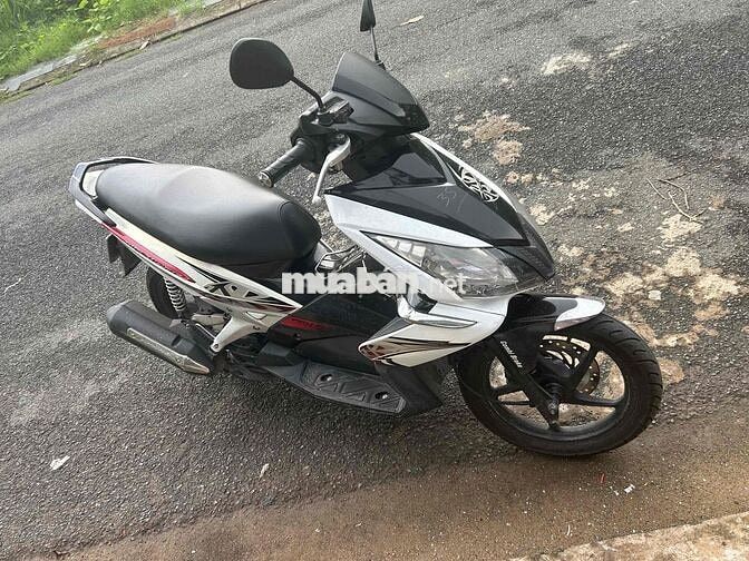 Honda Air Blade Trắng đen