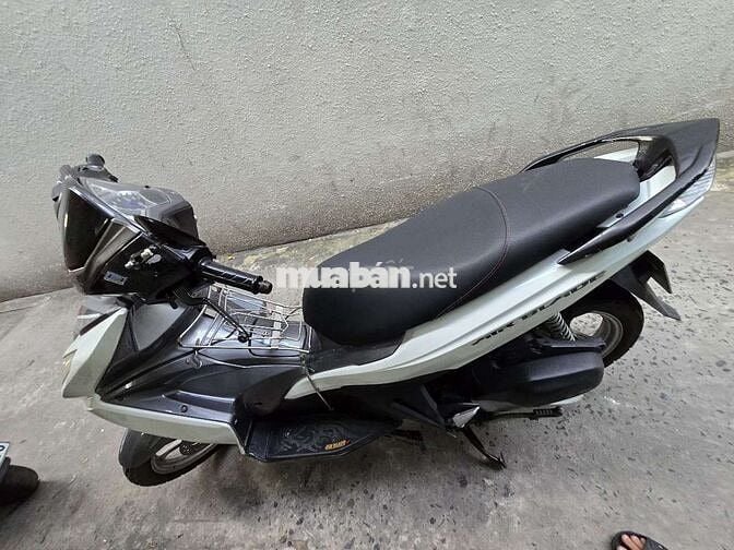 Honda Air Blade FI2014 Trắng đen