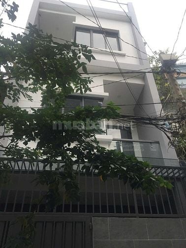 Cho thuê nhà nguyên căn đường số 9, gần ngân hàng, trường học, chợ,...