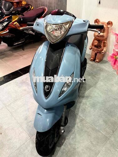 Piaggio Fly màu Xanh