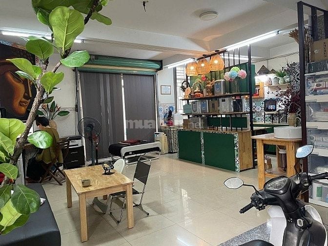 NHÀ GẦN SÂN BAY GA T3-CHỢ PHẠM VĂN BẠCH 