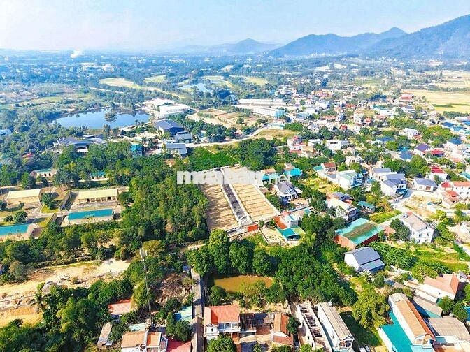 Bán đất phân lô tại Sóc Sơn giá nhỉnh 1 tỷ 
