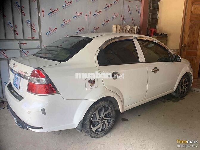 Chevrolet Gentra Trắng Số sàn