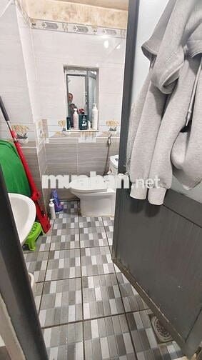 NHÀ GẦN NGÃ TƯ GA, TRỆT LẦU, 2PN, 2WC,  KHU AM NINH