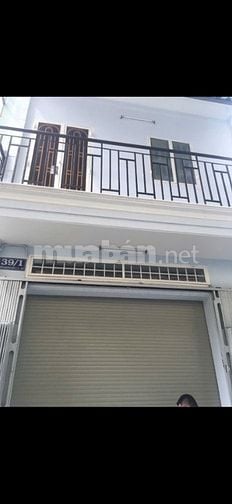 Cho thuê nhà nguyên căn, hẻm yên tĩnh Quận 8 cách cầu Chà Và 500m 