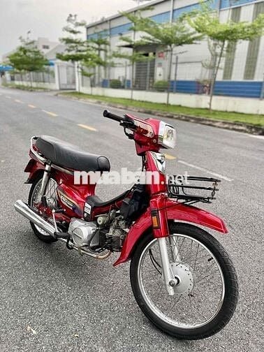Honda Dream Thái Đỏ