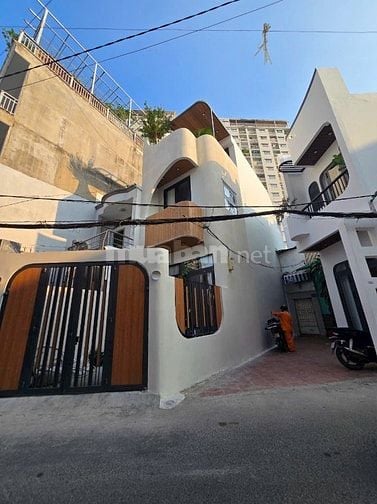 Nhà Gò Vấp cần bán hẻm xe hơi đủ tiện nghi