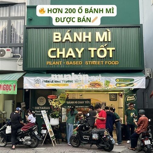 NV BÁN BÁNH MÌ CHAY LƯƠNG 25K-28.8K/H