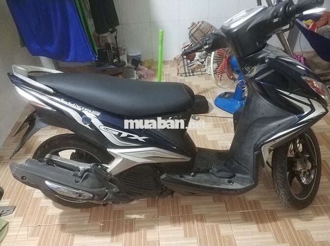 Luvias không 9 chủ
