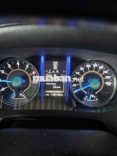 Toyota Fortuner Xám 138120 km