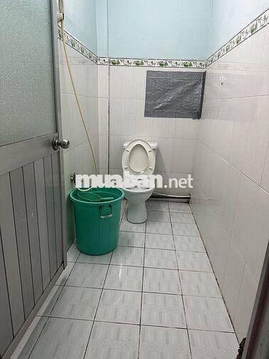 Cho Thuê phòng 36m2 lầu 2 hẻm 200 đường Xóm Chiếu 