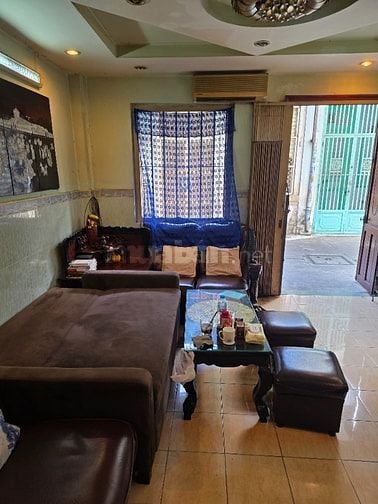 Nhà trong hẻm 302 Đường Hai Bà Trưng phường Tân Định TP HCM cần bán 