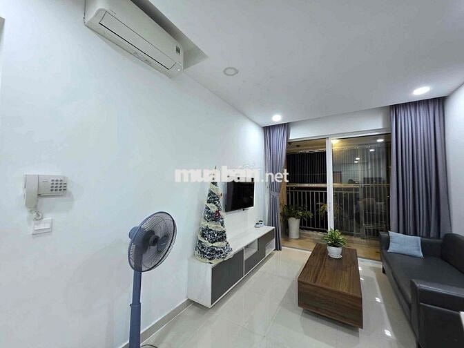 Giá 16tr/ tháng 2PN/2WC đầy đủ nội thất, check in 15/6-Golden Mansion