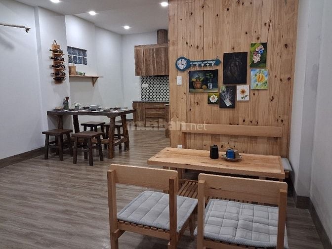 Cần bán nhà hẻm cụt, mới xây