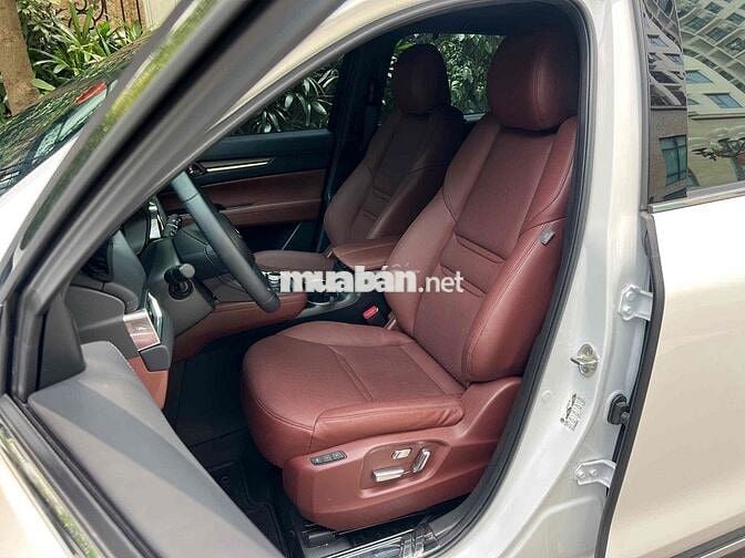Mazda CX8 2026 2.5 Luxury 5000 km Trắng Như Mới