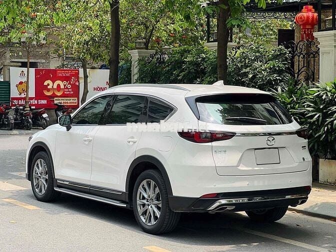 Mazda CX8 2026 2.5 Luxury 5000 km Trắng Như Mới