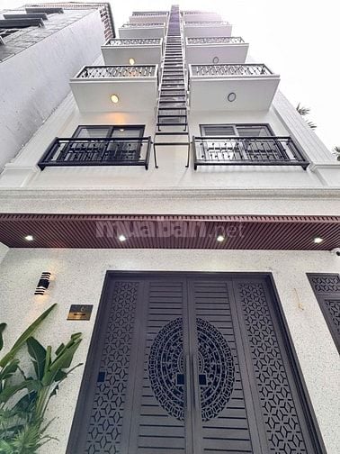 Nhượng toà nhà đang cho thuê tại trung tâm Mỹ Đình giá nhỉnh 16 tỷ 