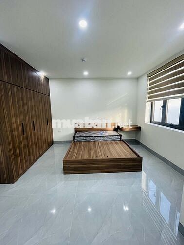 Cho thuê căn hộ cao cấp ở Ngọc Thụy, 80m2, 2N 1K 2WC, full đồ, giá 9tr