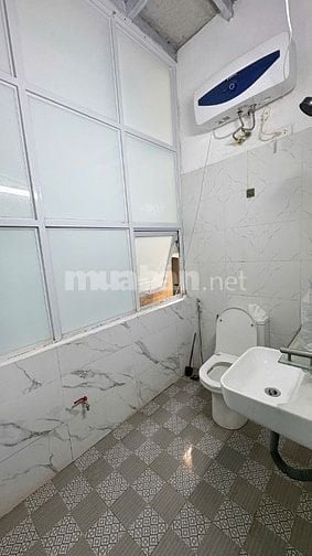 Cho thuê nhà nguyên căn 4 tầng, ngõ 36 Đê Trần Khát Chân, Vĩnh Tuy