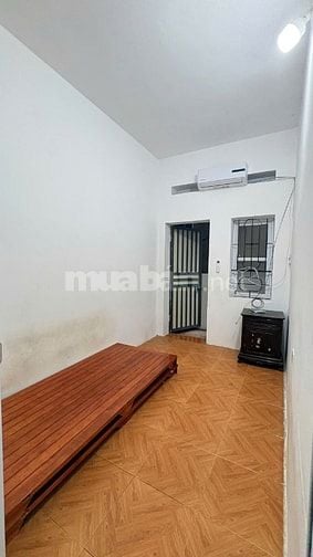 Cho thuê nhà nguyên căn 4 tầng, ngõ 36 Đê Trần Khát Chân, Vĩnh Tuy