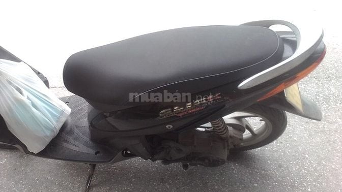 Bán xe Honda click 2012 đen tặng kèm phụ gia honda
