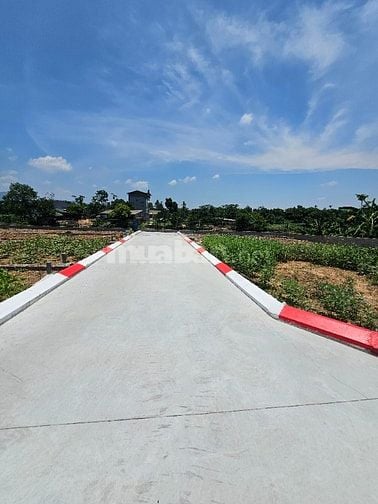 Hơn 1 Tỷ 6,ngay Ngã Tư XUÂN MAI, đường ô tô tránh, sổ đỏ thổ cư