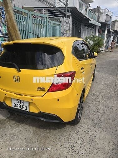 Honda Brio 2021 25000 km Vàng