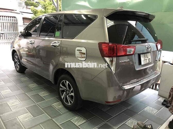 Toyota Innova 2022 Xám 25000 km