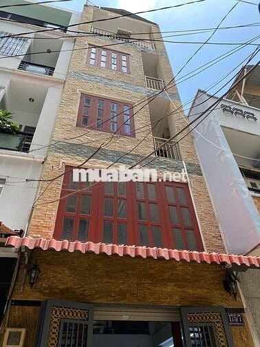 Cho thuê nhà 4 lầu nguyên căn đối diện bệnh viện Nguyễ Tri Phương