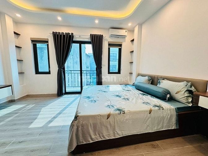 Bán nhà Hoàng Văn Thái 52m, 6 tầng có thang máy, full đồ ở luôn