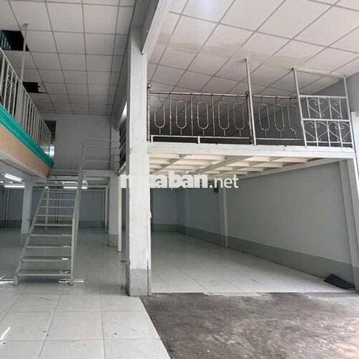 Cho thuê kho Gò Ô Môi, Quận 7 – có gác + văn phòng – điện 3 pha