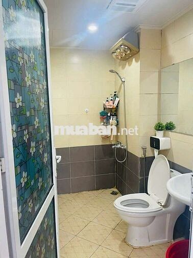 Giảm sốc!Chỉ 2.3x tỷ CHCC Đặng xá 2N1WC SĐCC!