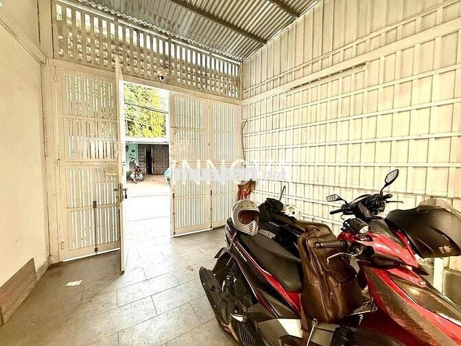 MẶT BẰNG SIÊU RỘNG - ĐẸP MỚI KENG - THIẾT KẾ HIỆN ĐẠI -TÂN KỲ TÂN QUÝ
