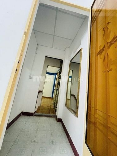 CĂN 1: CHO THUÊ NHÀ HẺM 4M(XH) TRẦN HƯNG ĐẠO, P.CẦU KHO, Q.1, 15TR.