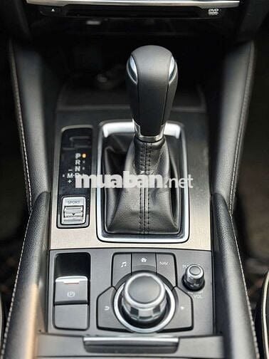 Mazda 6 2018 2.5 Premium Đen 80000 km