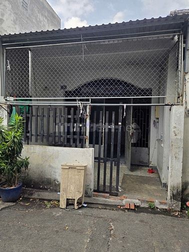 4x16, hẻm xe hơi thông Mã Lò vào, giáp Lê Văn quới