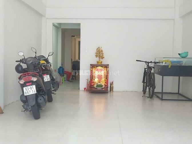 Cho thuê nhà Mặt  Phố Lê Hồng Phong, Phường Chợ Quán, TP. Hồ Chí Minh